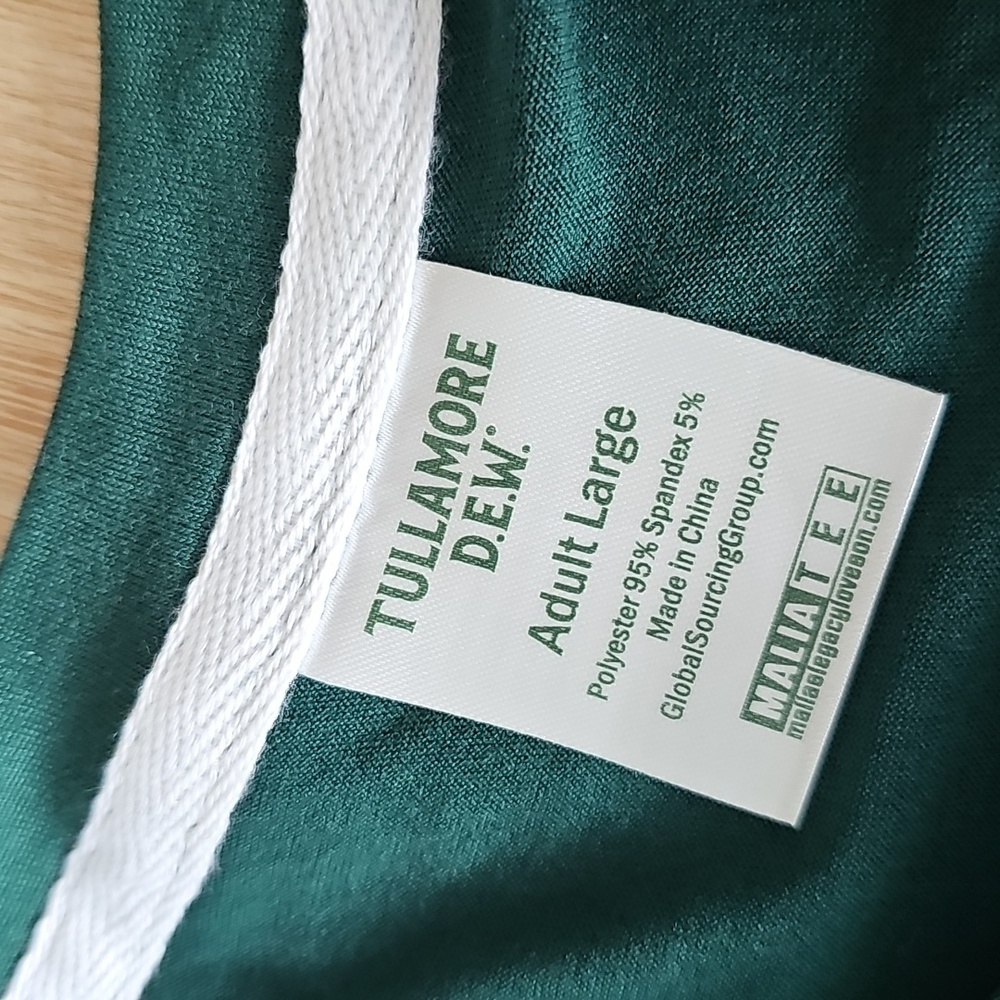 NWOT Tullamore D.E.W. Dark Green Logo Tee - Picture 4 of 5